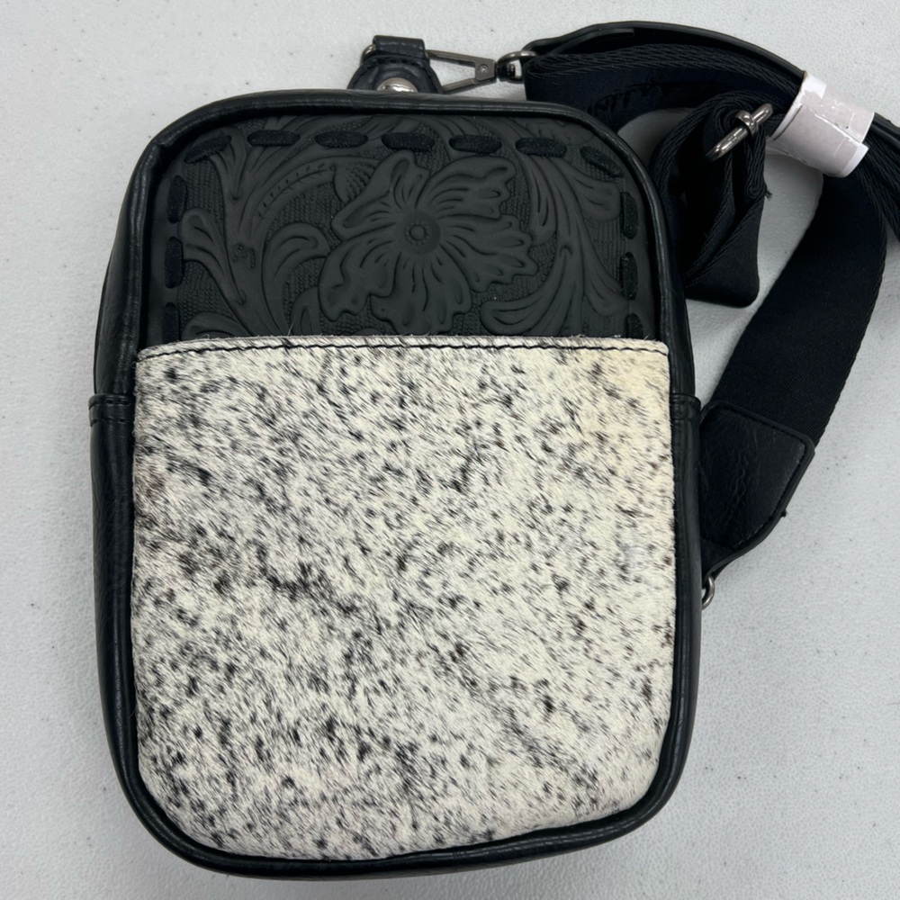 Black and White Leather Tooling Crossbody Hipster Bag Trinity Ranch Rodeo